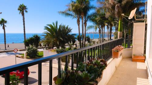 Caleta de Velez Apartment | Beach panorama Caleta