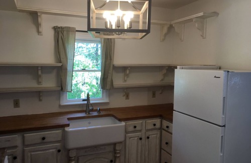 Mattituck House | Beach, Pool, Wine, Shopping!