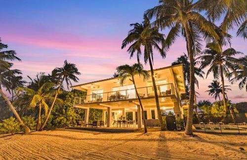 Islamorada House | Beach Residence Private overwater dock Heated Pool Mahi Key