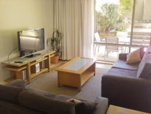 Flynns Beach Resort | Beach Resort Apartment