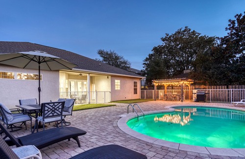 Gulf Pines House | BEACH RETREAT-GULF PINES-PRIVATE POOL-GATED BEACH ACCESS!