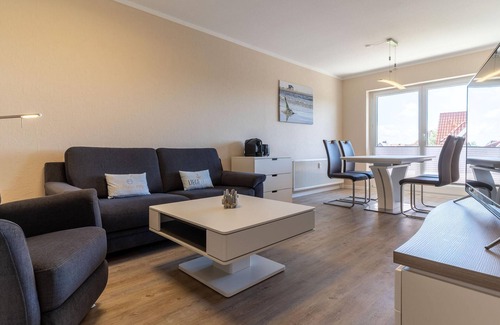 St. Peter-Ording Apartment | Beach shell 2 - Apartment house Deichbude am Strand- 1a location to the main beach