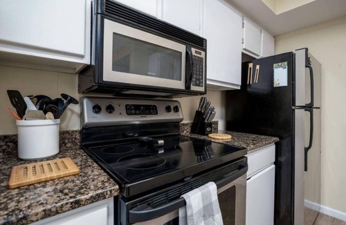 Gulf Shores House | Beach short drive - Pool - Hot Tub K/Q, 2 BA, Sleeps 4 in beds- Ground Floor