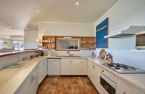 Binalong Bay House | Beach Side Bay Of Fires, Credit card fees