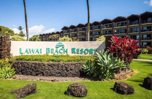 Poipu Apartment | BEACH SIDE Condo w/POOL at Lawai Beach Resort!