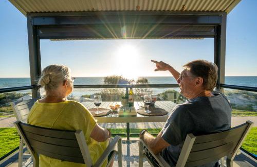 Semaphore Park Apartment | Beach Stayz Semaphore Upstairs Two Bedroom Apartment