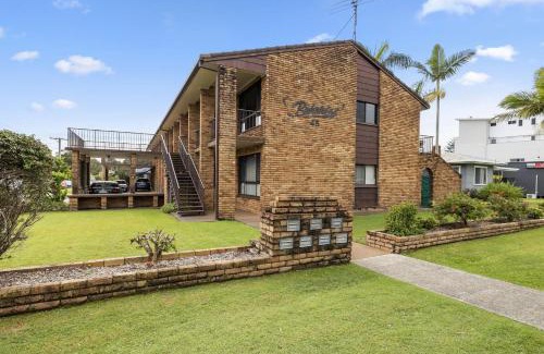 Woolgoolga House | Beach Street Bliss