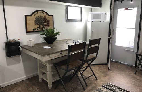Milford Apartment | Beach Studio Fully Furnished