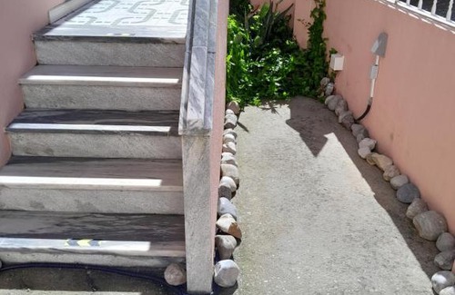 Maceira House | Beach,surf, hiking and more