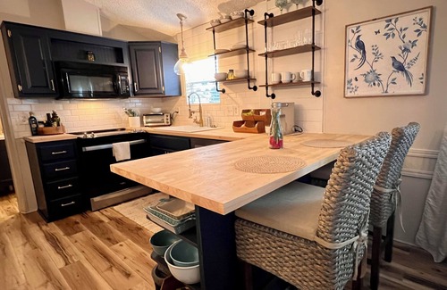 North Fort Myers House | Beach Theme Cottage Fort Myers
