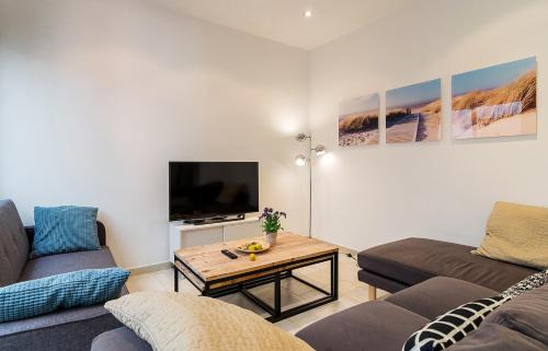 Vilassar de Mar Apartment | Beach Town House