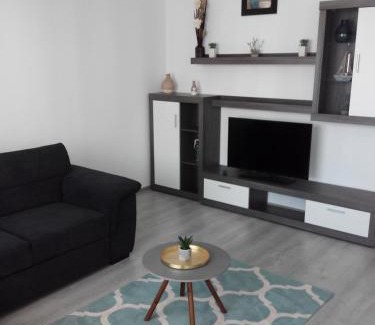 Mamaia-Sat Apartment | Beach View Apartment