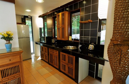 Hua Thanon Villa | Beach villa for lovers !