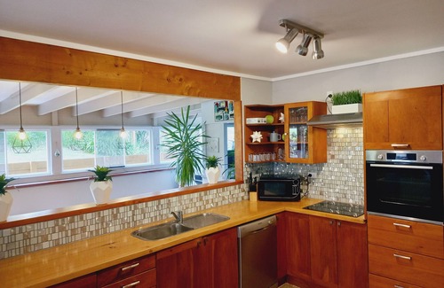 Russell Villa | Beach Villa - Fully air conditioned - Spa & private beach