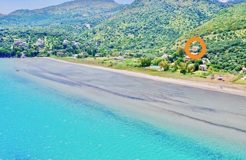 Apraos Villa | Beach Villa Thespina with private pool by DadoVillas