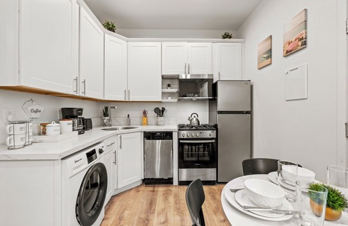 Mission Beach Condo | Beach Wave Retreat: Ocean Bliss, Steps Away