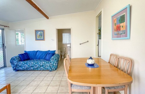 Traviston House | Beachcomber - Burrum Heads - Riverfront - 2BR - Pets Welcome