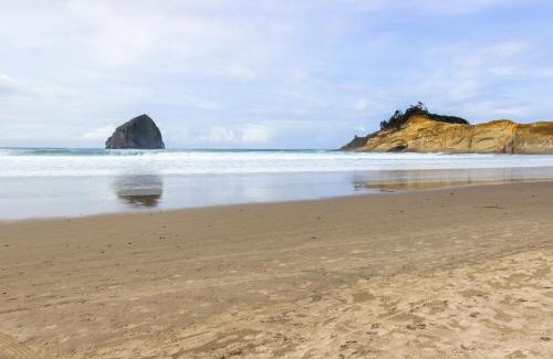 Shorepine Village House | Beachcomber's Paradise
