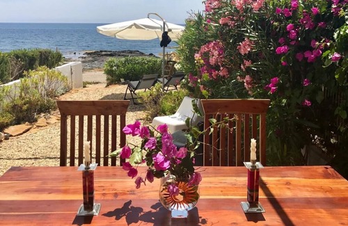 Cala Panizo House | Beachfront house, in front of the sea, in a quiet village - Wifi