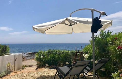 Cala Panizo House | Beachfront house, in front of the sea, in a quiet village - Wifi