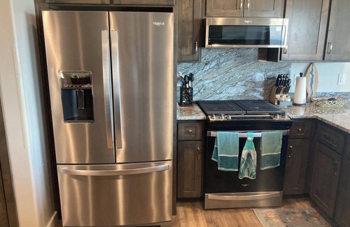 Gold Beach House | Beachfront, 180 degree views. Beach access. AC, Fireplace. EV Charger, Pet Free.