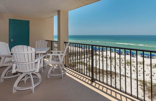 Orange Beach East Condo | Beachfront 2BR Condo Wind Drift!