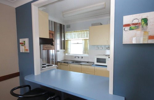 Lake Cathie Apartment | Beachfront 3 - short walk to beach