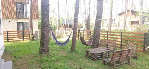 Ureki House | Beachfront 4-bedroom home in Kaprovani pine forest