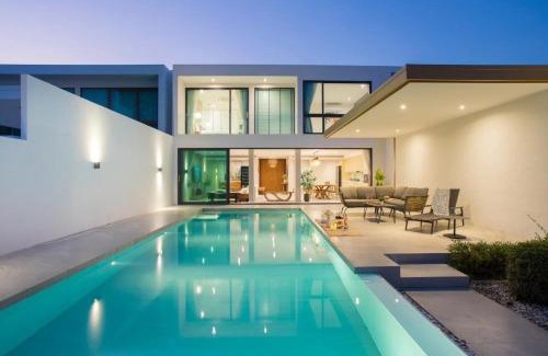 Cha-am Villa | Beachfront 998 Pool Villa