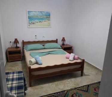 Himare Apartment | Beachfront