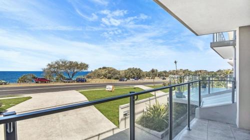 Bogangar Apartment | Beachfront Apartment 1 Cabarita Beach