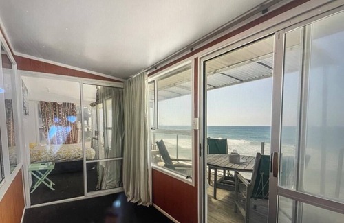 Pukehina House | Beachfront Beauty
