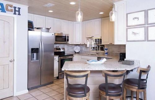 Ono Island Condo | Beachfront Bliss!