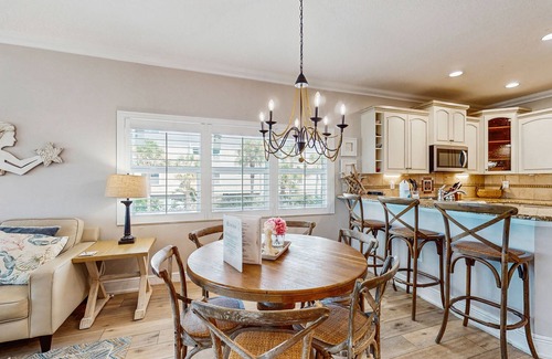 Independence Square Condo | Beachfront condo with EV charger, WiFi, AC - one dog welcome