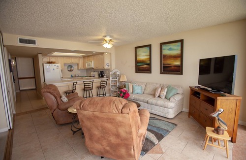 South Padre Island Condo | Beachfront Condo, Top Floor, Fantastic Views!