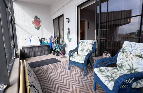 Cocoa Beach Condo | Beachfront Condo 2/2 on Cocoa Beach!