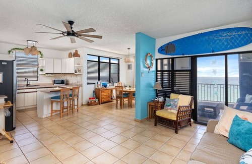 Stella Condo | Beachfront condo at Victoria del Mar 3F
