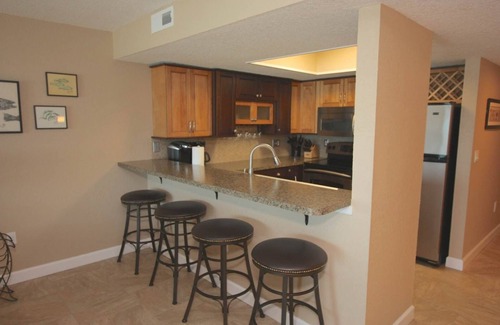 Indian Shores Condo | Beachfront Condo with amazing views of the Gulf of Mexico.