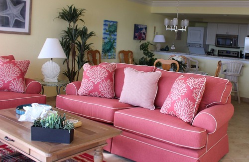 Punta Rassa Condo | Beachfront Corner Unit w/Sunset views at Sanibel Harbour