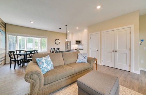 De Tour Village House | Beachfront De Tour Village Townhome w/Patio!