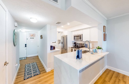 Cocoa Beach Condo | Beachfront, dog-friendly condo w/gorgeous view, balcony & beach access