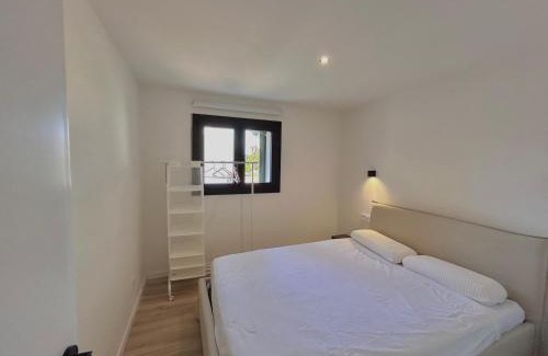 Comarruga Apartment | Beachfront Seaside Serenity