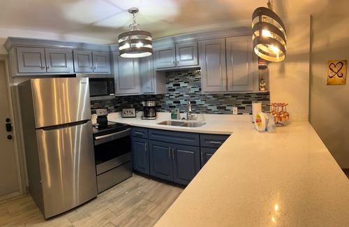 South Padre Island Condo | Beachfront Fun! 2 Adult Pools + Kid’s Splash Zone