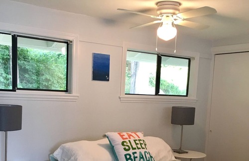 Guilford House | Beachfront Getaway ~ Private Beach ~ Gorgeous Water & Sunset Views