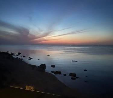 Greenport House | Beachfront Greenport Villa