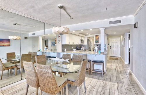 Sunset Beach Condo | 🏖️Beachfront🌴Heated Pool, Hot Tub-Direct Beach Access-Land's End 10-303🌊