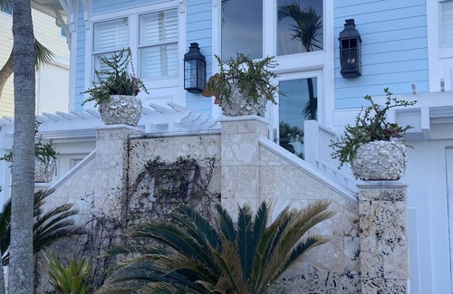 Boca Grande House | Beachfront home convenient to downtown Boca Grande