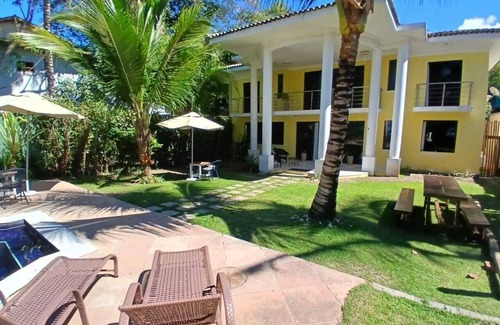 Arraial d'Ajuda House | Beachfront House Comfort and privacy by the sea!