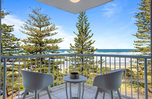 Miami Apartment | Beachfront Miami - Luna Apartment