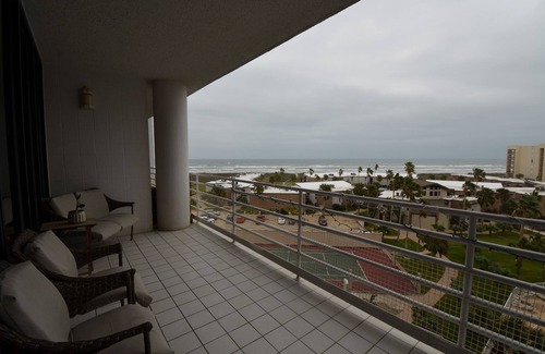 South Padre Island Condo | Beachfront Paradise Sunchase 505